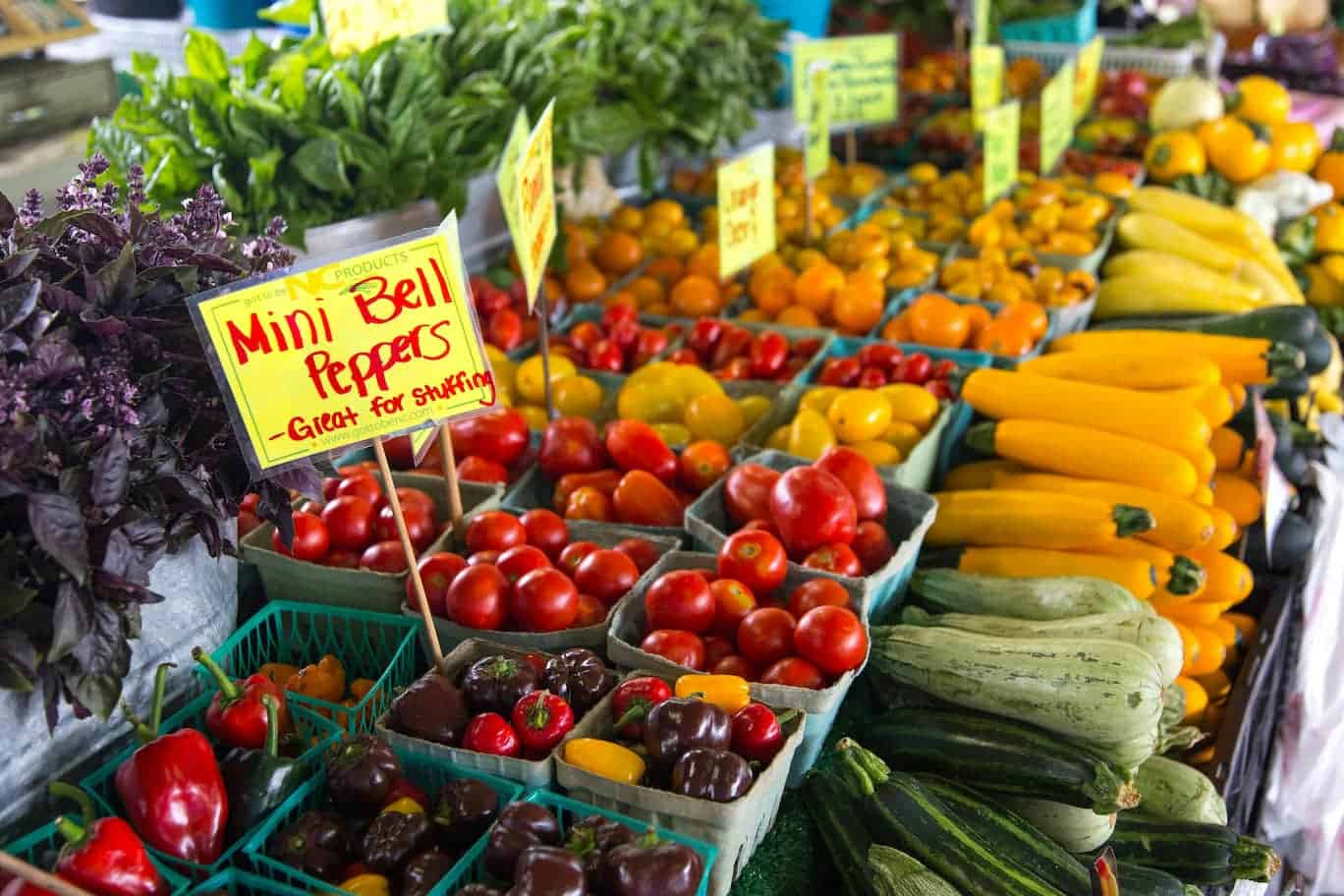 How to save money on food. Image of vegetables at a farmer's market.